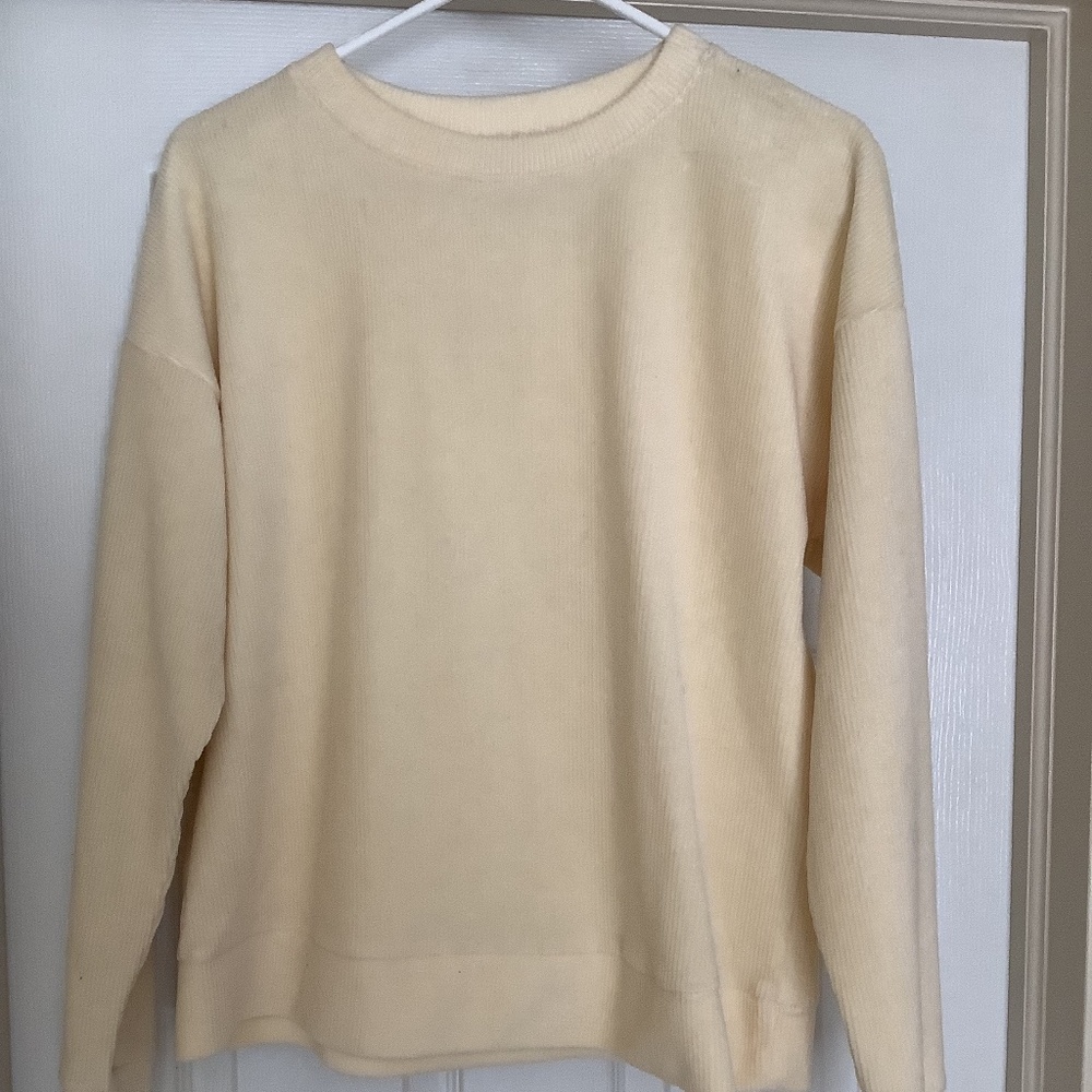 New Thread & Supply Pale Yellow Ribbed Sweatshirt, Size Small